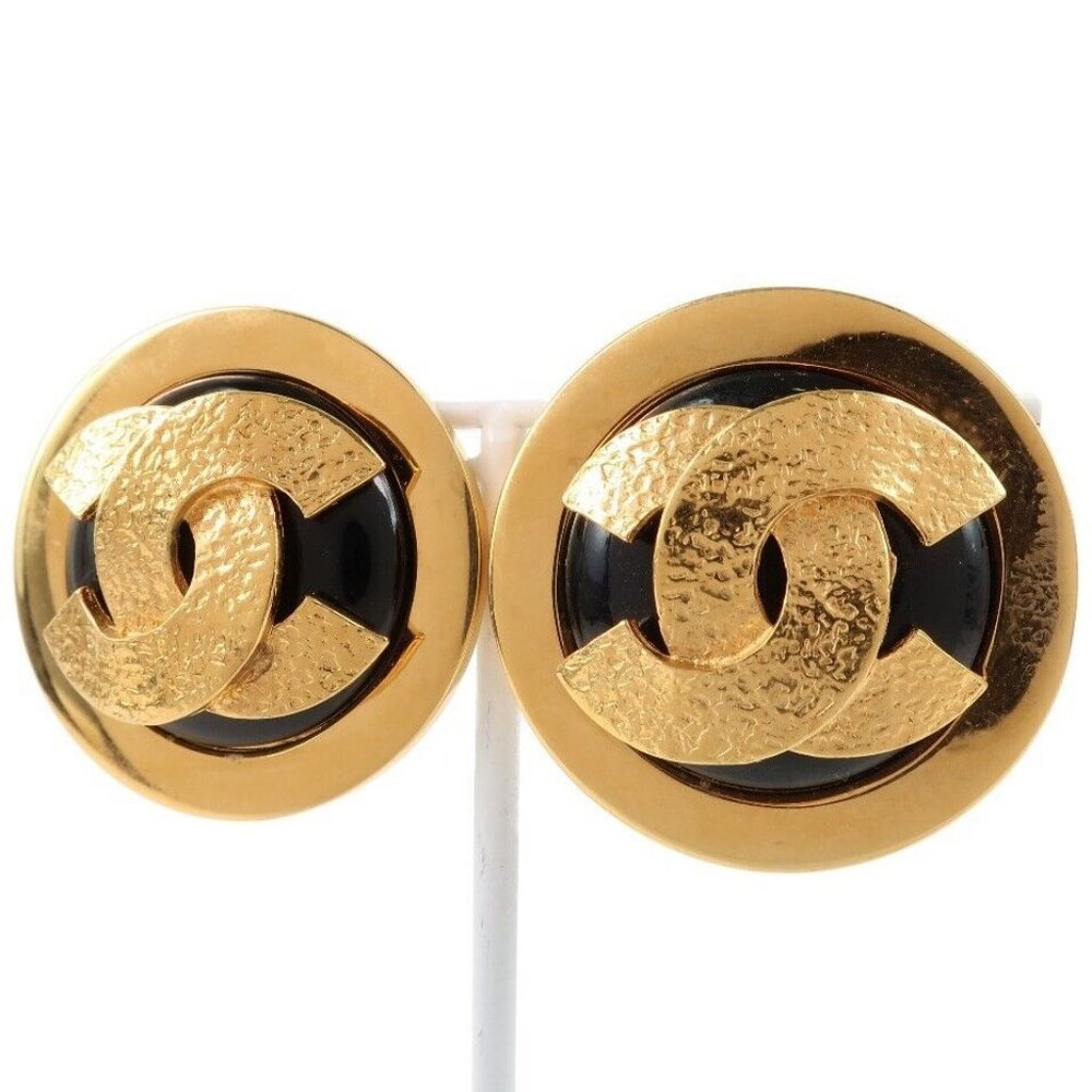 CHANEL COCO Mark Earring black Plated Gold Women - Picture 5 of 6